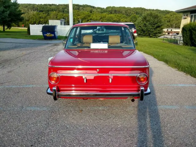 1971 bmw 2002 - 5 speed - sunroof - beautiful classic