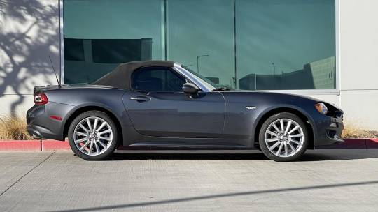 2017 Fiat 124 Spider