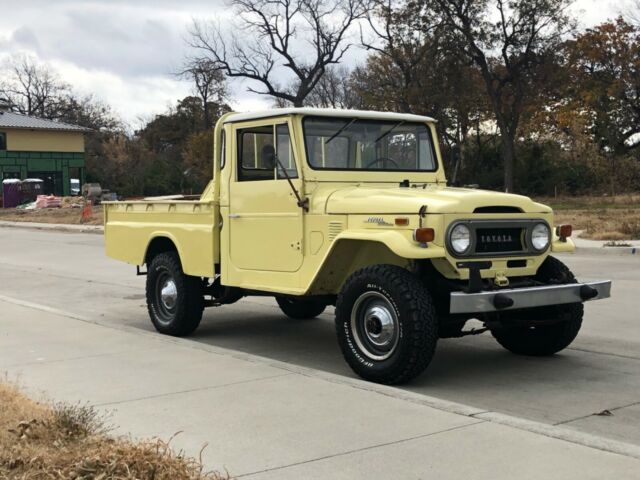1973 toyota fj45 land cruiser
