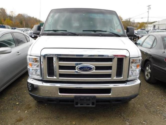 2011 ford e-series wagon e-350 sd xl e-350 sd xl 3dr passenger van for sale in thomaston, maine