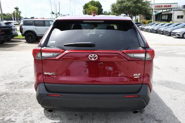2023 toyota rav4 xle
