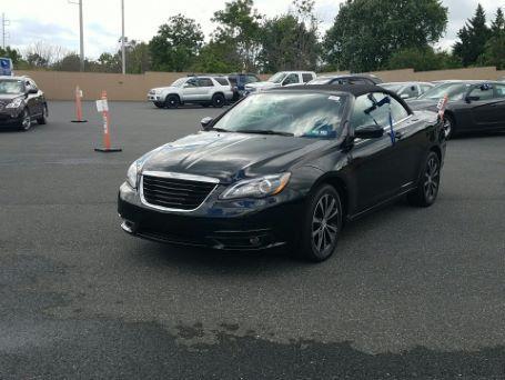 2013 chrysler 200 convertible s s 2dr convertible for sale in newark, delaware