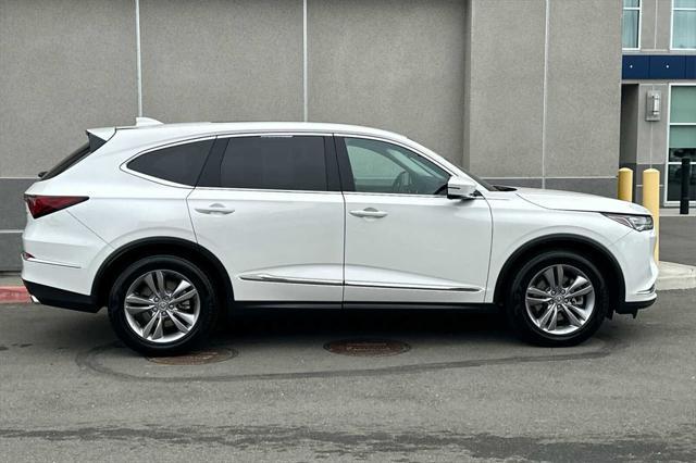 2024 acura mdx standard