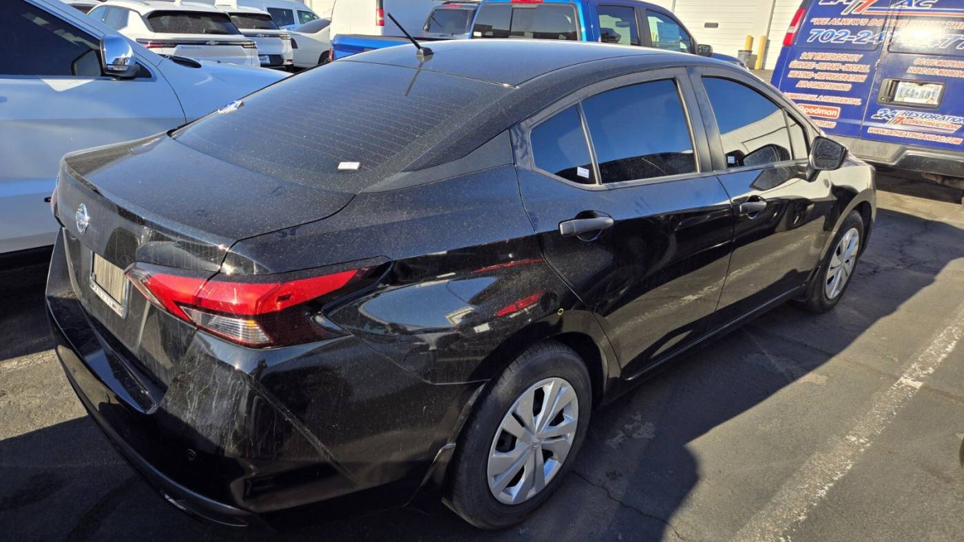 2020 nissan versa s