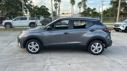 2024 Nissan Kicks