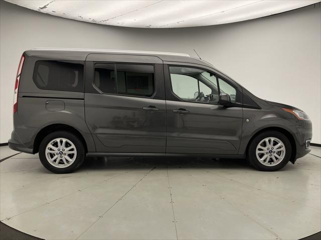 2019 ford transit connect titanium w/rear liftgate