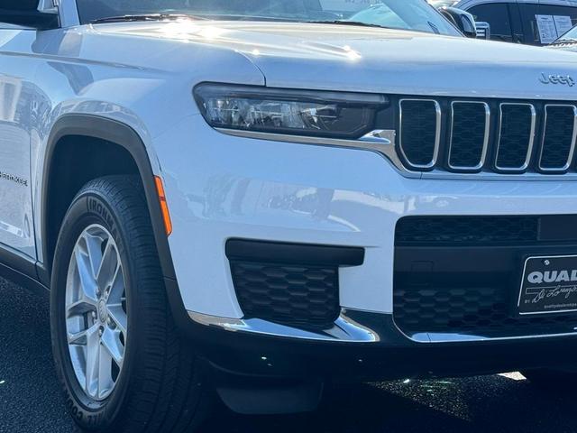 2022 jeep grand cherokee l laredo