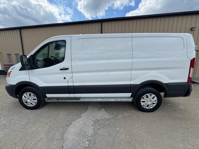 2018 ford transit-250 base