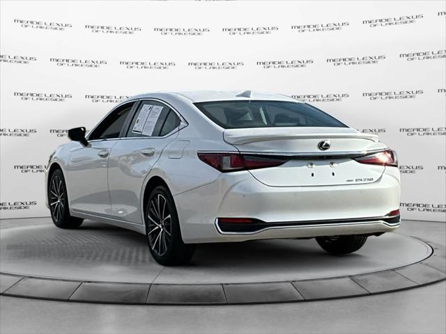 2022 lexus es 250 base