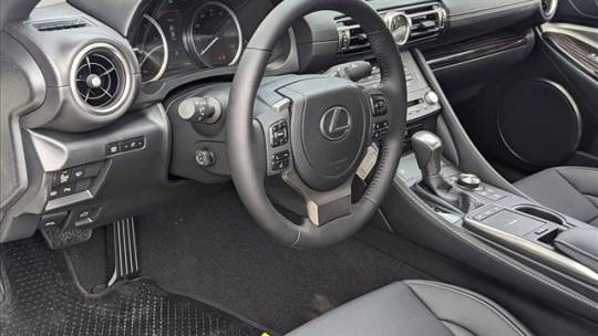 2024 Lexus RC