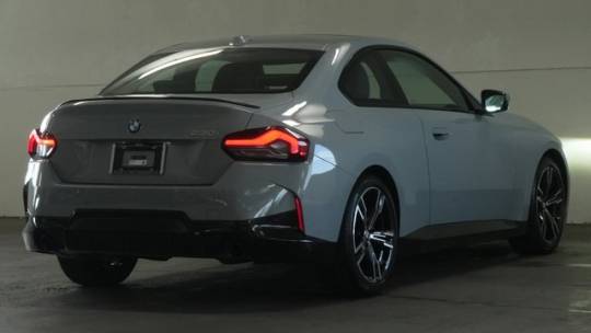 2024 bmw 2 series 230i