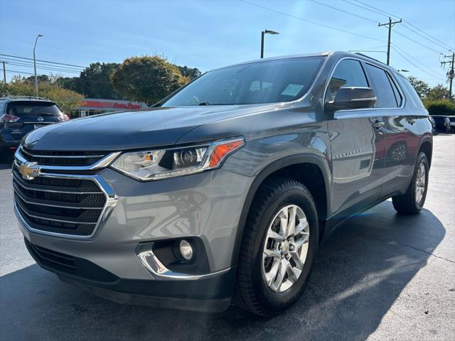 2021 chevrolet traverse lt leather