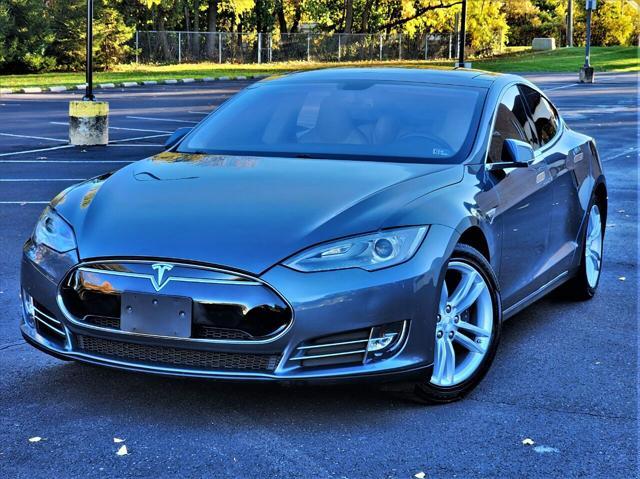 2013 tesla model s base