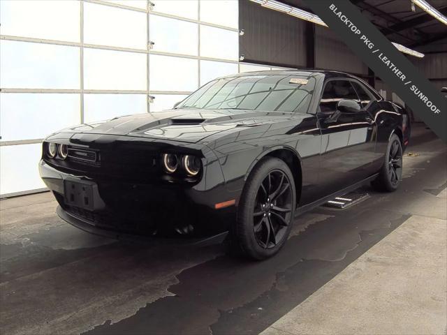 2016 dodge challenger sxt