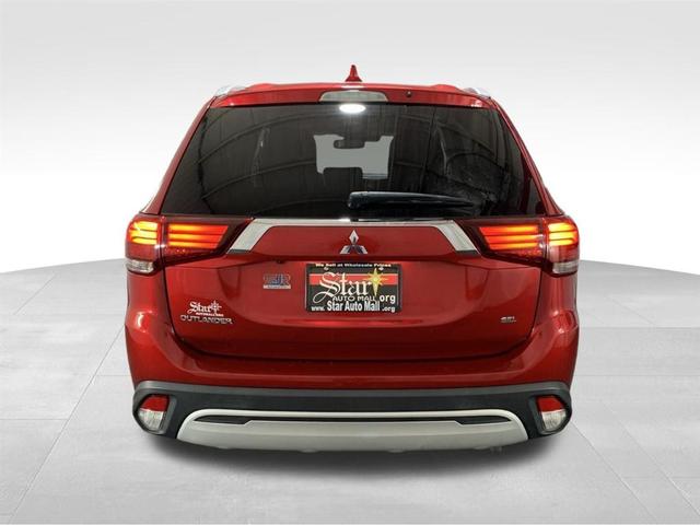 2020 mitsubishi outlander se