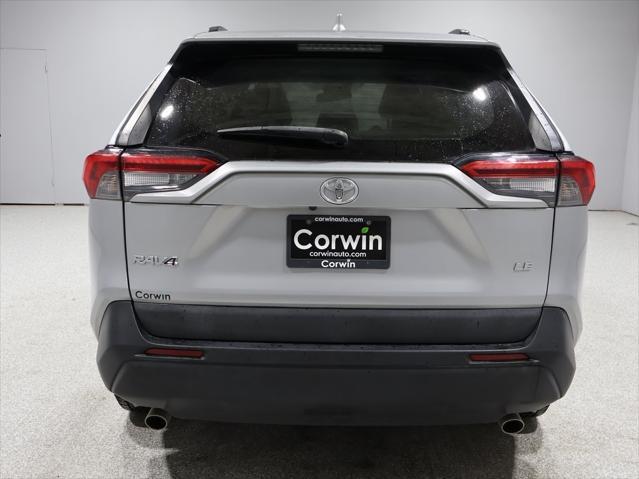 2019 toyota rav4 le