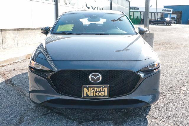 2023 mazda mazda3 2.5 s carbon edition