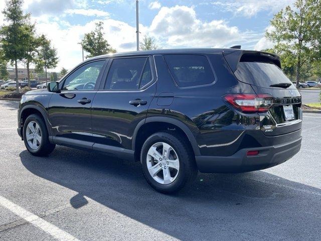 2024 honda pilot lx