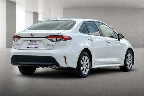 2023 toyota corolla hybrid