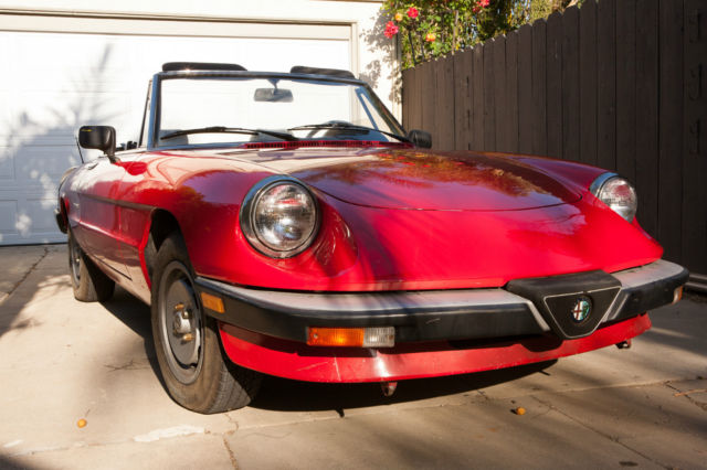 for sell by owner/ 1989 alfa romeo spider graduate convertible/ 135000+ mile