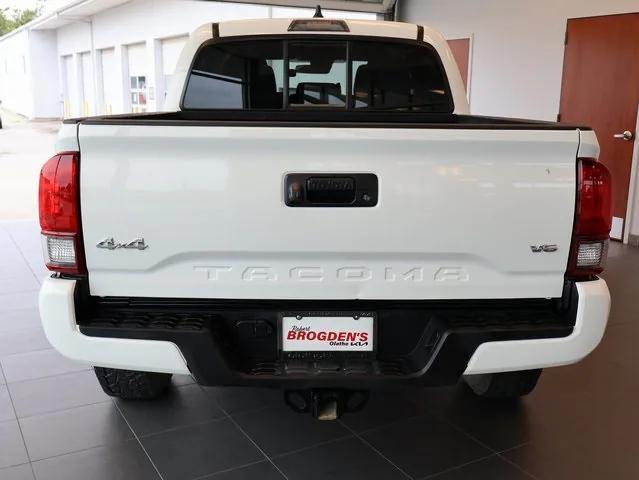 2021 toyota tacoma sr