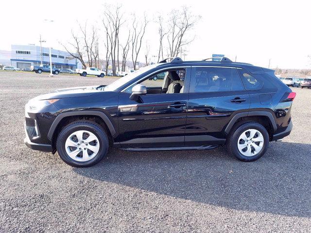 2019 toyota rav4 le