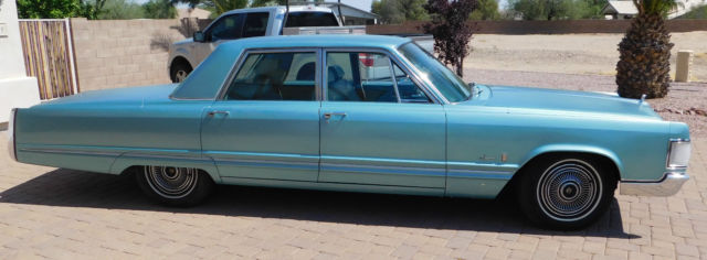 1967 chrysler imperial base hardtop 2-door 7.2l