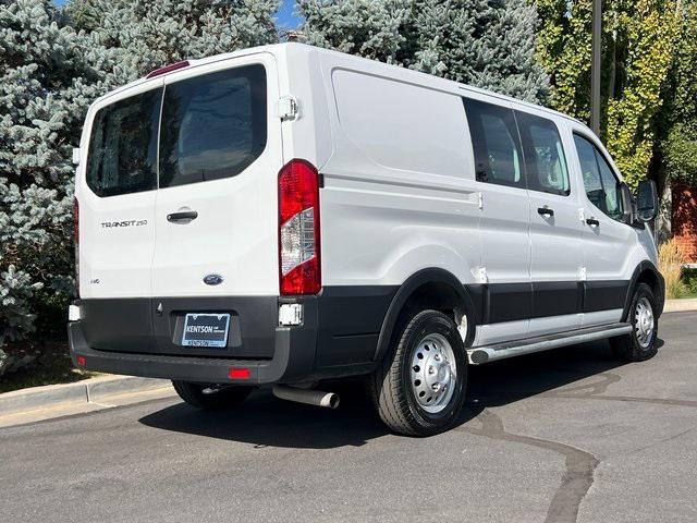 2023 ford transit-150 base