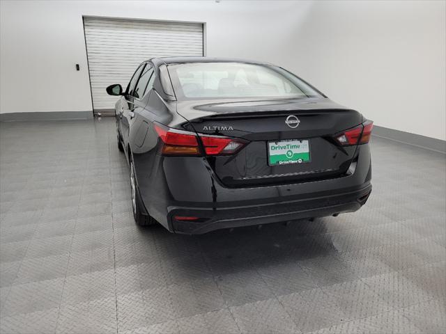 2023 nissan altima s fwd