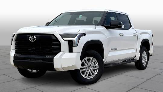 2024 Toyota Tundra sr5 premium package
