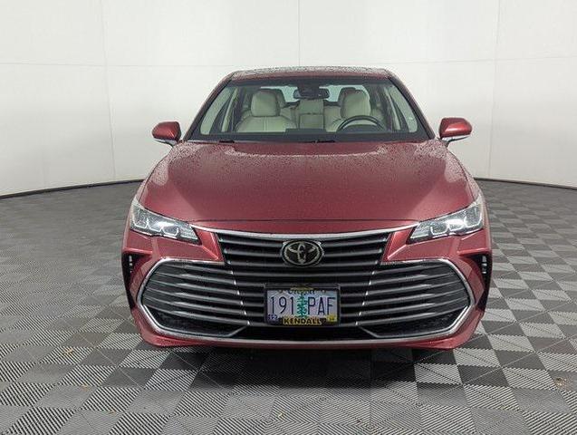 2019 toyota avalon xle