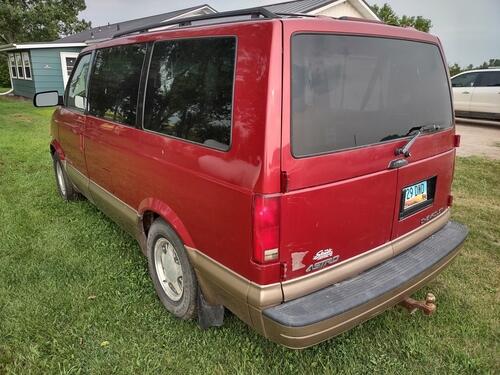 2000 chevy astro van