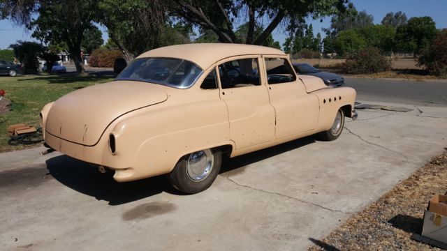 1951 buick roadmaster sedan