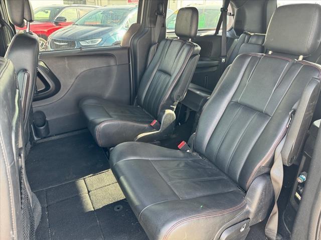 2019 dodge grand caravan gt