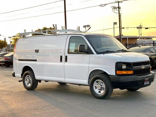2012 chevrolet express 3500 work van