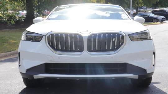 2024 BMW i5