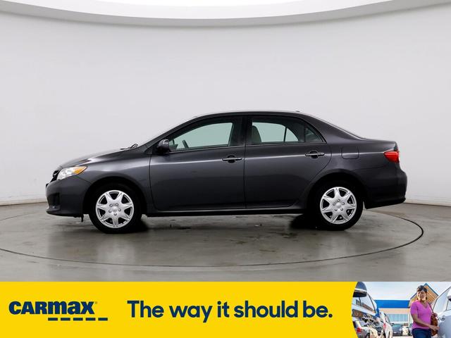 2013 toyota corolla le