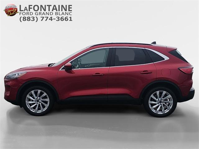 2022 ford escape titanium