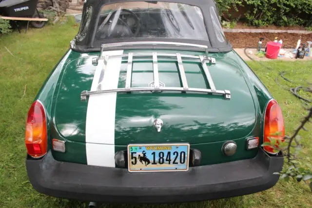 1977 mg bmg british racing green / black