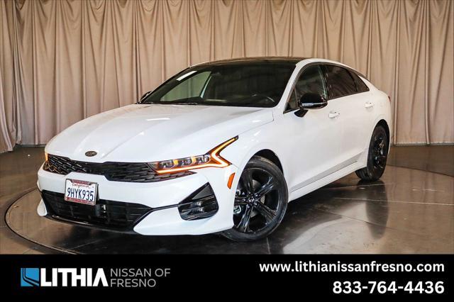 2021 kia k5 gt-line