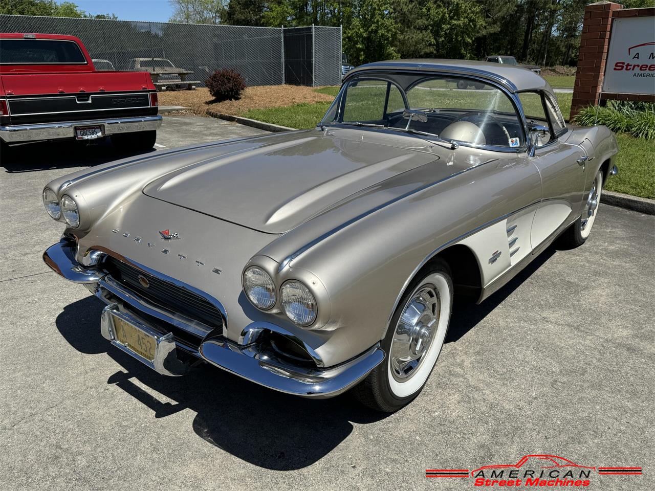 1961 chevrolet corvette