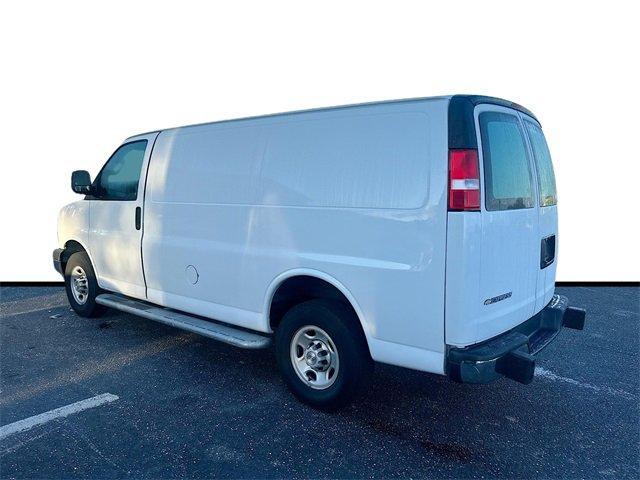 2022 chevrolet express 2500 work van