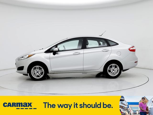 2019 ford fiesta se