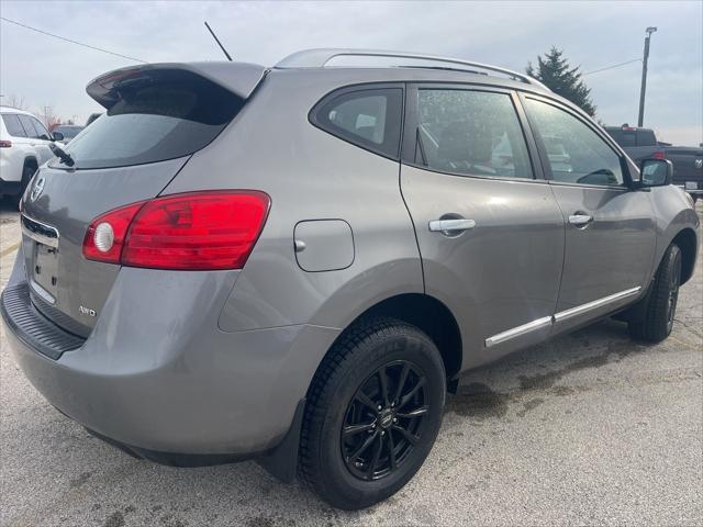 2015 nissan rogue select s