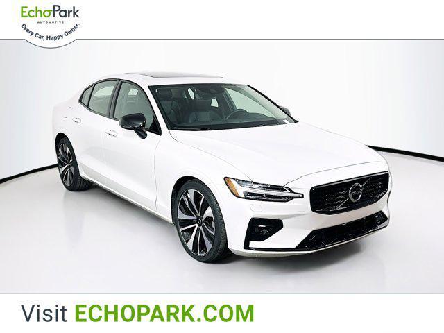2022 volvo s60 t5 momentum
