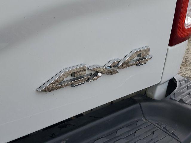 2022 ram 2500 big horn crew cab 4x4 8' box
