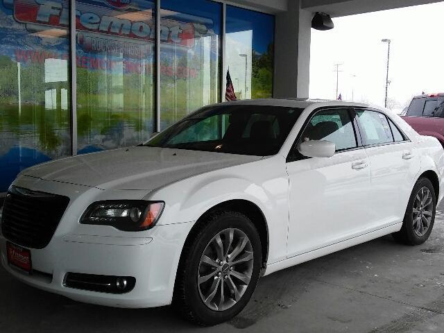2014 chrysler 300 s awd s 4dr sedan for sale in bitter creek, wyoming