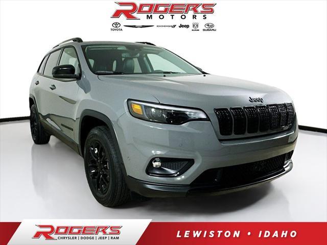 2023 jeep cherokee latitude lux