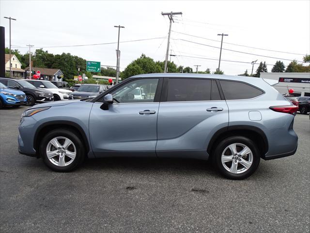 2023 toyota highlander le