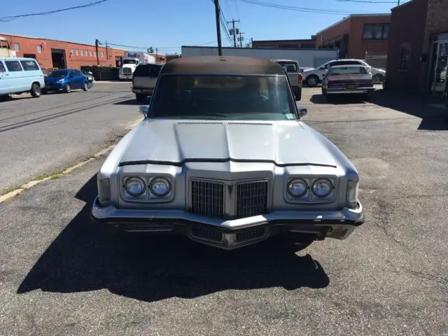 1972 superior pontiac bonneville hearse ambulance car
